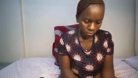 candycurly_ online show from February 11, 2025, 11:33 pm