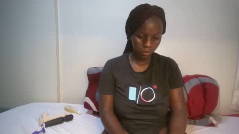 candycurly_ online show from March 5, 2025, 12:27 am