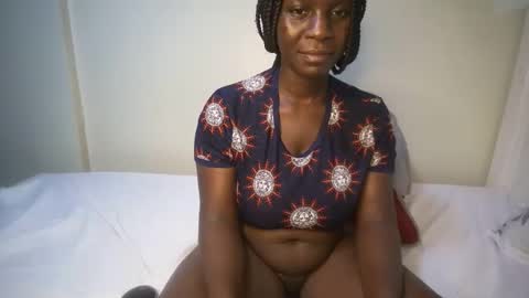 candycurly_ online show from September 24, 2025, 5:27 pm