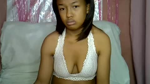 candyh0 online show from July 13, 2026, 5:43 am