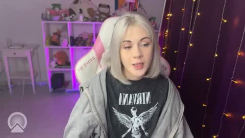 You can call me HH online show from September 20, 2025, 2:29 pm