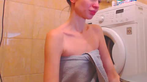 CANDYJESx online show from December 30, 2024, 10:32 am