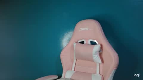 candymilfff online show from January 17, 2026, 2:16 am