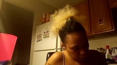 candyredxo2024 online show from October 15, 2025, 12:55 am