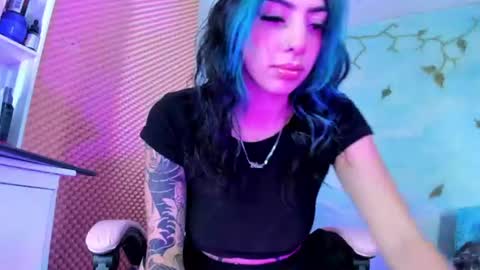 Snapshot of candyrisex chatting on June 16, 2026, 5:21 am candyrisex online show from June 16, 2026, 5:21 am