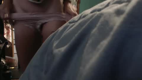 candyshop2024 online show from October 14, 2025, 12:17 pm