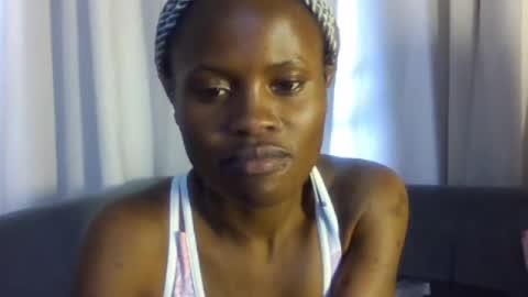 Snapshot of candysleek_petite chatting on July 5, 2026, 8:54 am Candy online show from July 5, 2026, 8:54 am