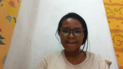 Snapshot of candysourensx chatting on June 18, 2026, 12:09 pm CandySourensx online show from June 18, 2026, 12:09 pm