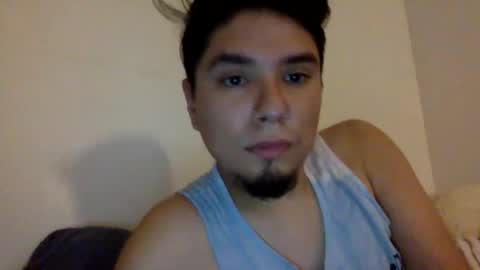 Snapshot of caneloboy99 chatting on July 1, 2026, 2:35 am caneloboy99 online show from July 1, 2026, 2:35 am