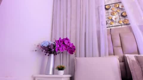 Snapshot of cannelasmith chatting on May 16, 2026, 12:18 am cannelasmith online show from May 16, 2026, 12:18 am