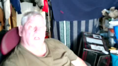 Snapshot of canoelicker69 chatting on July 12, 2026, 2:41 pm canoelicker69 online show from July 12, 2026, 2:41 pm