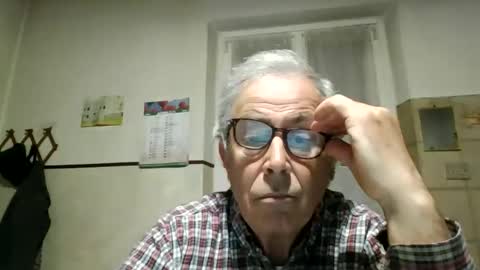 cantera577 online show from April 9, 2026, 9:42 pm