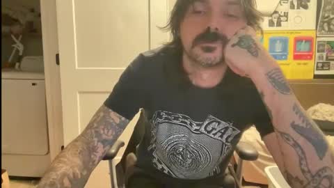 cantleavethehouse online show from January 13, 2026, 5:24 am