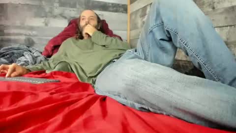 canuk1983 online show from October 19, 2025, 1:12 pm