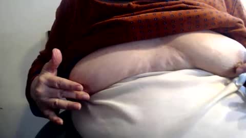 Cinzia  ex regina  online show from May 24, 2026, 7:24 am