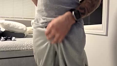 cappinrc8 online show from February 6, 2026, 3:00 am