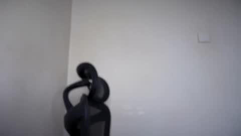 Snapshot of cappuccinokiss chatting on February 9, 2026, 7:23 am Emma online show from February 9, 2026, 7:23 am