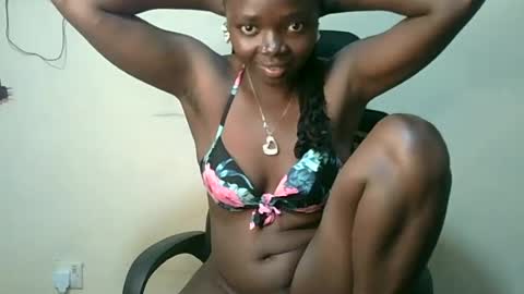 Snapshot of capriellah chatting on June 15, 2026, 6:32 pm capriellah online show from June 15, 2026, 6:32 pm