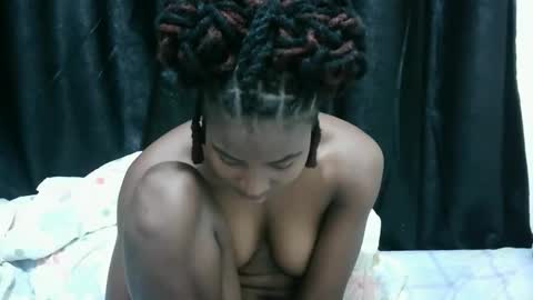 capril_sexy online show from April 23, 2026, 10:47 am