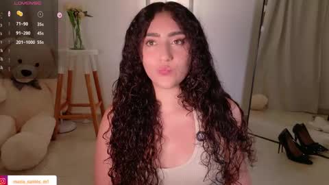 Snapshot of caramel__ chatting on May 25, 2026, 11:44 pm Mara online show from May 25, 2026, 11:44 pm