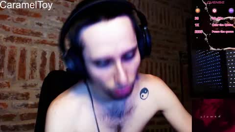 carameltoy4 online show from February 19, 2026, 10:06 pm