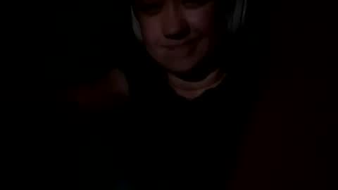 cardboardlady online show from July 28, 2026, 5:58 am