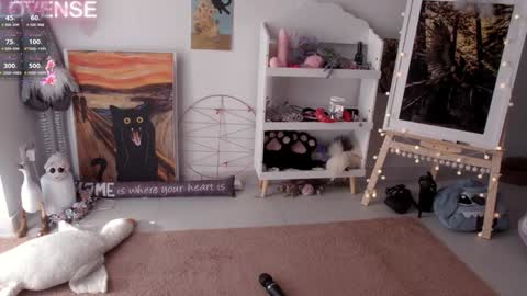 NONA    follow online show from January 29, 2025, 10:27 am