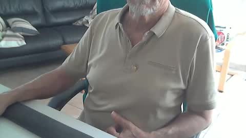 Snapshot of cargo69 chatting on May 2, 2026, 3:39 pm cargo69 online show from May 2, 2026, 3:39 pm