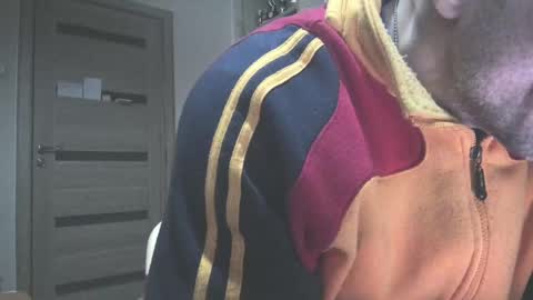 Laz online show from February 28, 2025, 9:01 pm