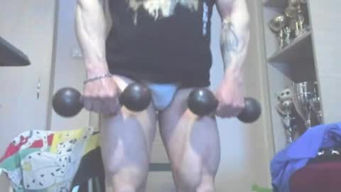 Laz online show from April 18, 2026, 7:40 pm