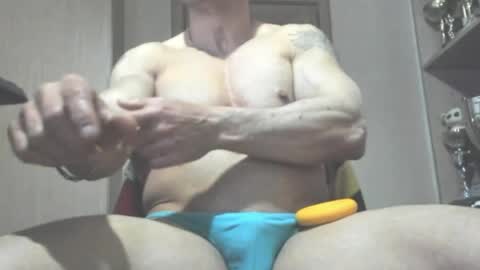 Laz online show from April 19, 2026, 6:21 pm