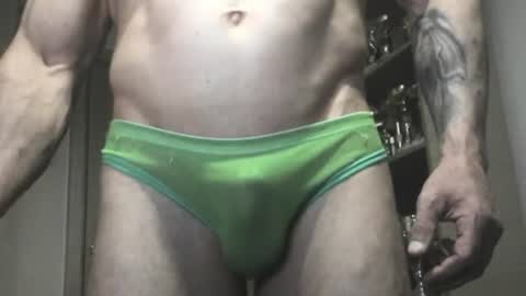 Snapshot of carin_the_body chatting on July 10, 2026, 9:06 pm Laz online show from July 10, 2026, 9:06 pm