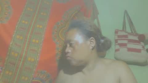 carinesexy69 online show from February 12, 2025, 9:22 pm