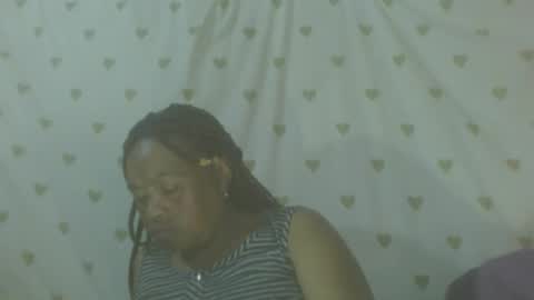 carinesexy69 online show from September 24, 2025, 10:51 am