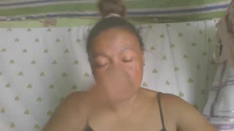 carinesexy69 online show from January 15, 2026, 10:53 am