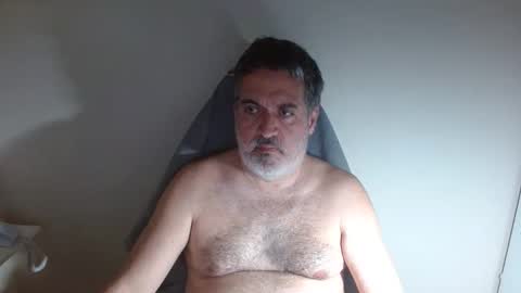 carinhosojpa online show from April 24, 2026, 3:09 am