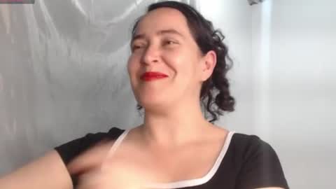 Snapshot of carla_naugthy_ chatting on June 24, 2026, 12:31 am Carla naugthy online show from June 24, 2026, 12:31 am