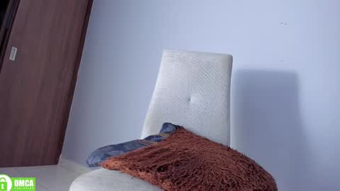 Carla online show from March 10, 2025, 9:07 pm