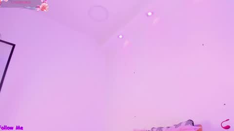 Carla Wet18 online show from October 4, 2025, 2:48 pm