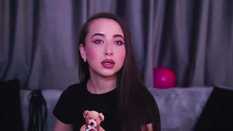 CarlaGavin online show from December 7, 2024, 9:50 am