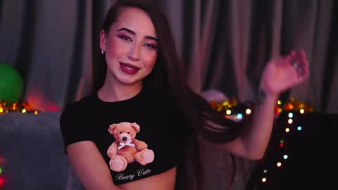 CarlaGavin online show from December 23, 2024, 3:01 pm