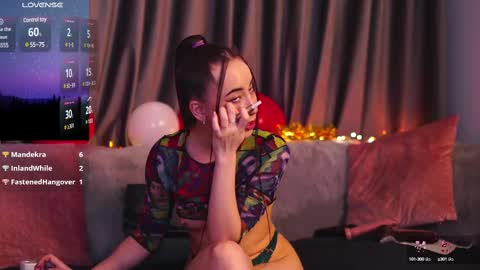 CarlaGavin online show from February 24, 2025, 5:09 pm