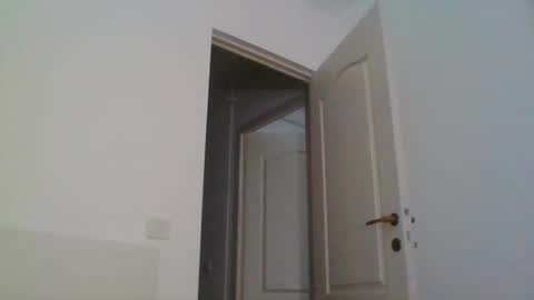 Carlaruth online show from December 3, 2025, 4:53 am