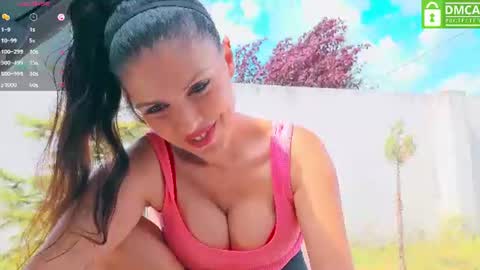 Snapshot of carlasquirt chatting on July 3, 2026, 12:44 pm CarlaSquirt online show from July 3, 2026, 12:44 pm