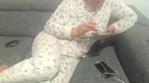 carlasweet00 online show from December 2, 2024, 12:09 am