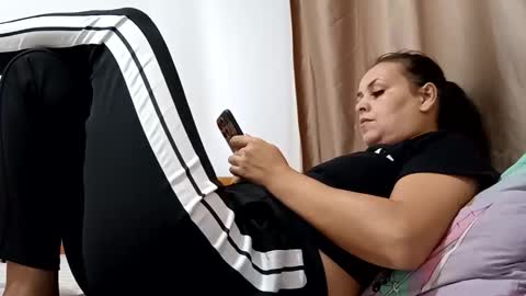 carlasweet00 online show from September 24, 2025, 5:22 am