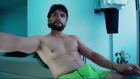 sebasfit online show from February 16, 2026, 10:50 pm