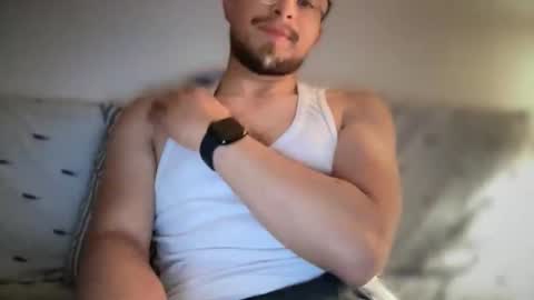 carlcarlinches4 online show from February 8, 2026, 4:49 am