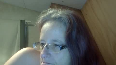 carleeswoman08 online show from May 8, 2026, 11:26 am