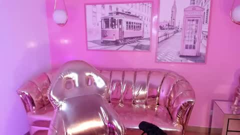 CARLYE   online show from March 5, 2025, 11:17 am